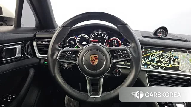 Porsche Panamera (971) 2018 Белый из Кореи, фото 4