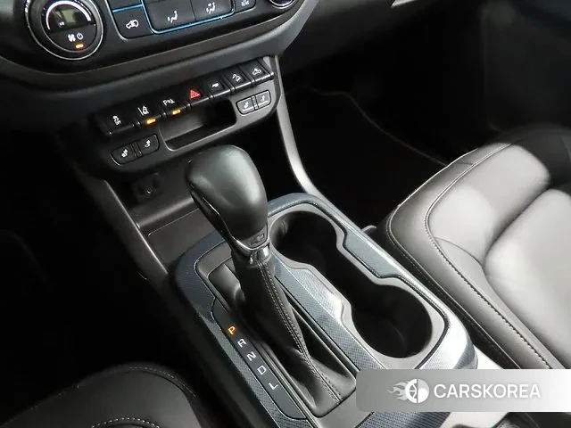 Chevrolet (GM Daewoo) Real New Colorado 2022 Черный из Кореи, фото 4