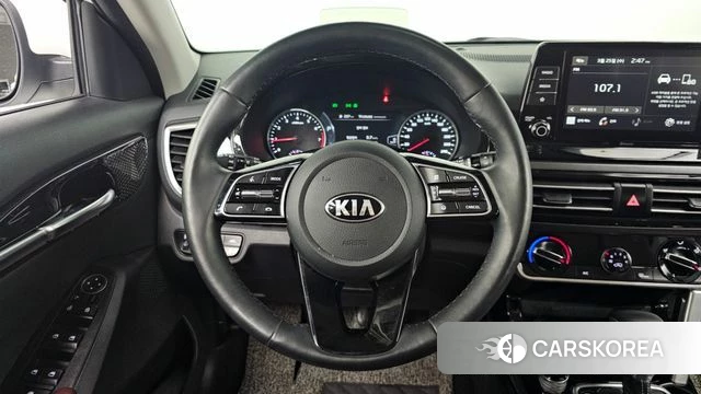 Kia Seltos 2020 Белый из Кореи, фото 4