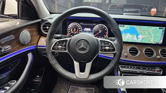 Mercedes-Benz E-Class W213 2019 Белый из Кореи, фото 4