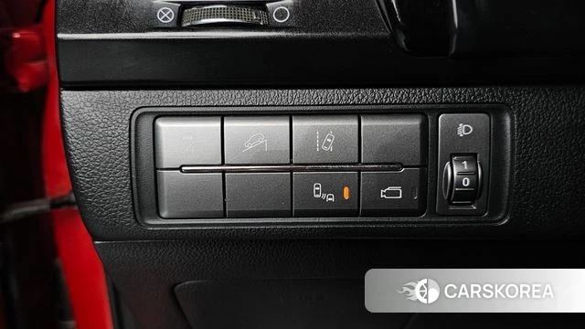 Ssangyong Rexton Sports Cannes 2020 Красный из Кореи, фото 4