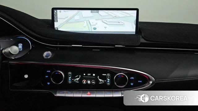 Genesis GV70 2024 Черный из Кореи, фото 4