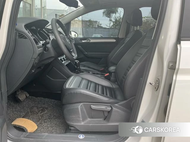 Volkswagen Touran L 2018 Белый из Китая, фото 4