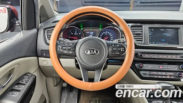 Kia The New Carnival id 2442618 из Кореи 4