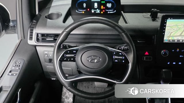 Hyundai Staria 2022 Белый из Кореи, фото 4