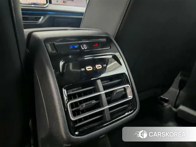 Volkswagen Tiguan L 2024 Синий из Китая, фото 4