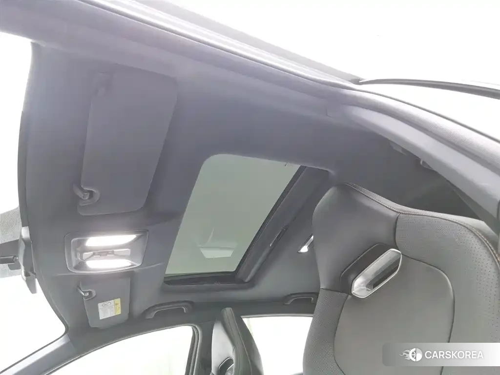 Chang'an Changan UNI-V 2023 Silver/gray из Китая, фото 4