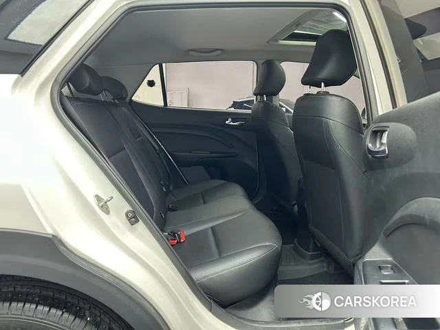 Kia Yi Ran 2021 Белый из Китая, фото 4