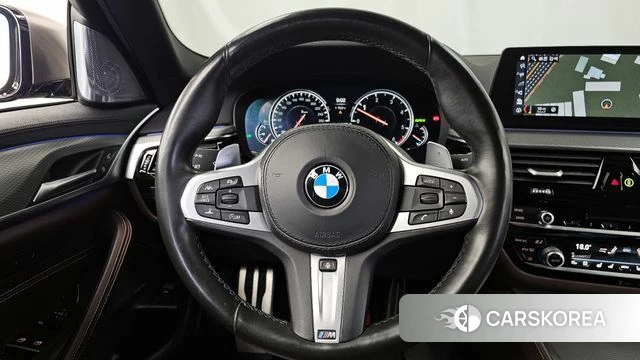 BMW 5 Series (G30) 2018 Черный из Кореи, фото 4