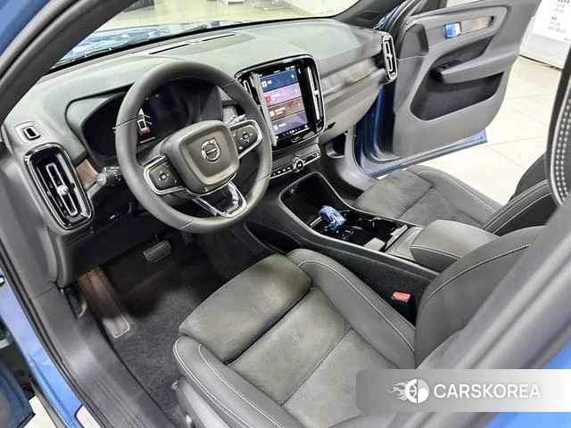 Volvo XC40 EV 2023 Синий из Китая, фото 4