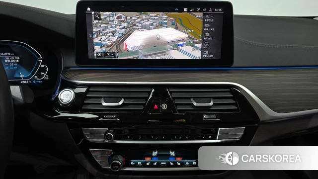 BMW 5 Series (G30) 2020 Белый из Кореи, фото 4