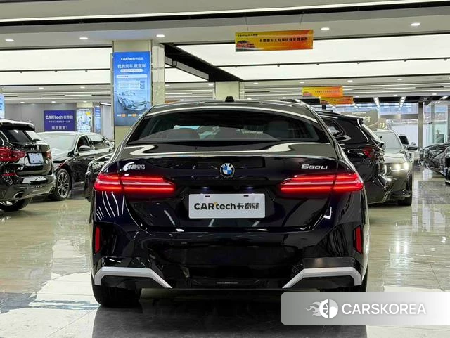 BMW 5 series 2025 Черный из Китая, фото 4