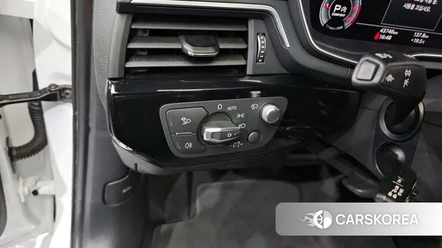 Audi A4 (B9) 2020 Белый из Кореи, фото 4