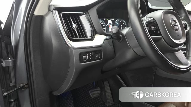 Volvo XC60 second Generation 2019 Серый из Кореи, фото 4