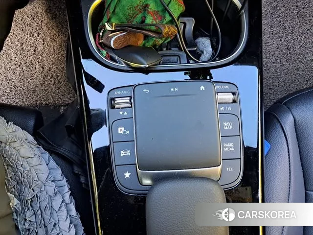 Mercedes-Benz A-Class W177 2022 Белый из Кореи, фото 4