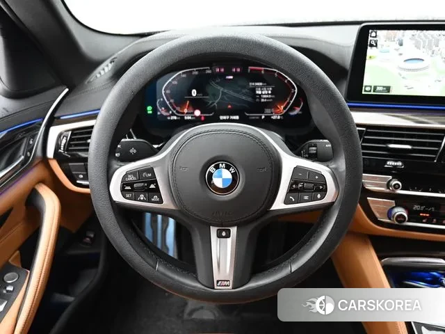 BMW 5 Series (G30) 2021 Черный из Кореи, фото 4