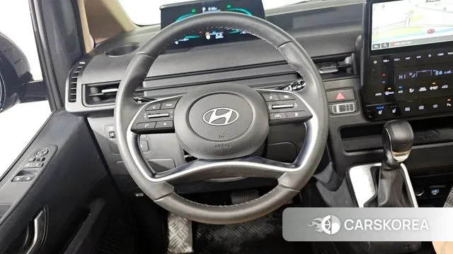 Hyundai Staria 2024 Черный из Кореи, фото 4
