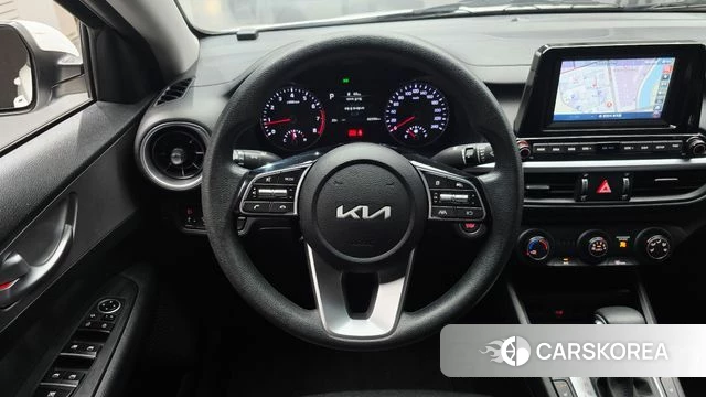 Kia The New K3 2nd generation 2022 Белый из Кореи, фото 4