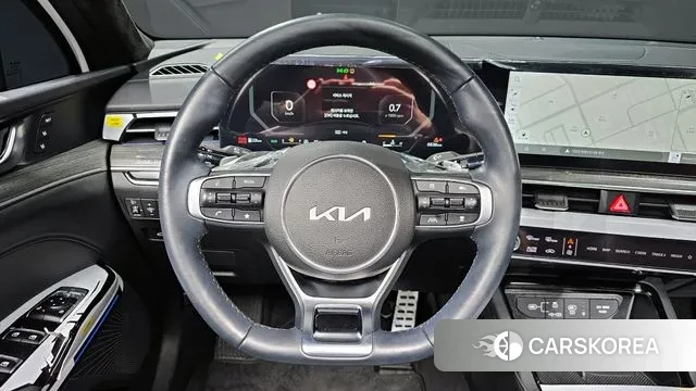 Kia The New K5 3rd generation 2023 Белый из Кореи, фото 4