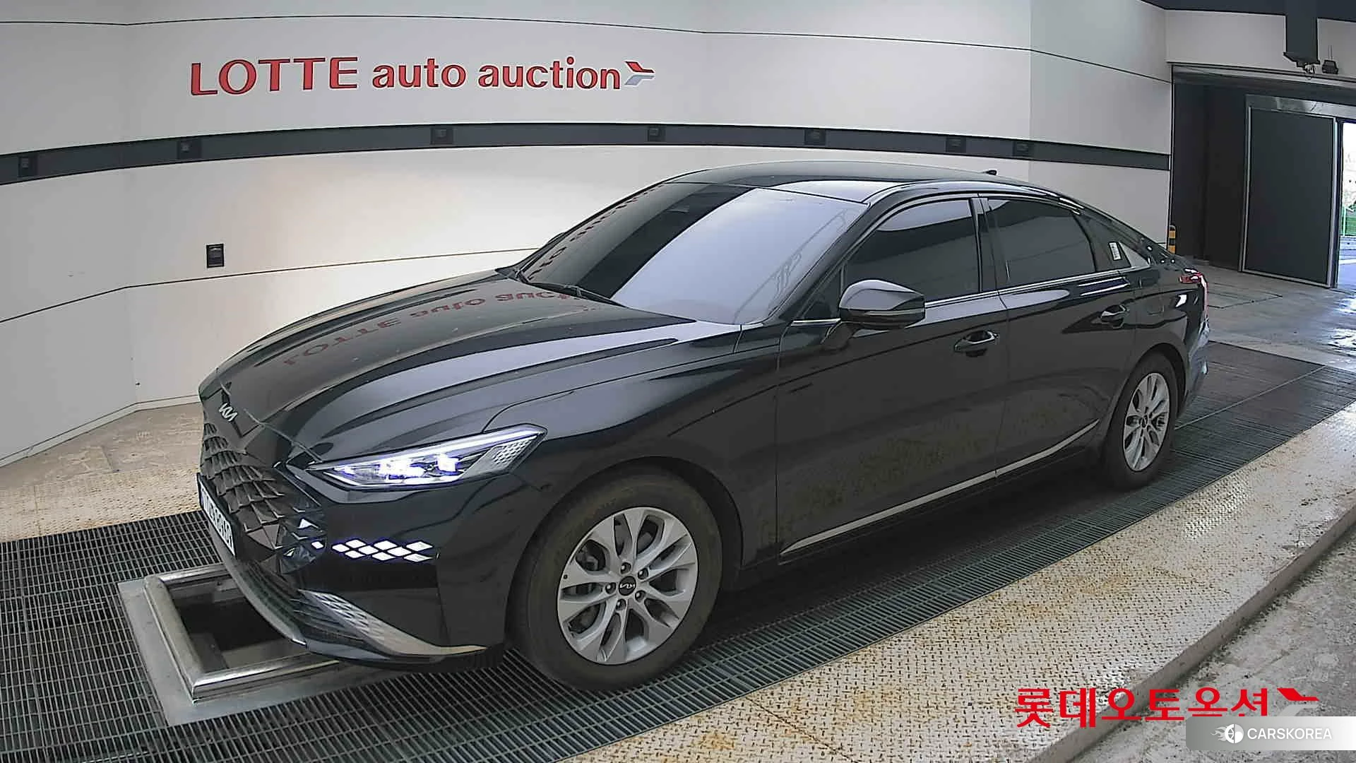 Kia K8 2023 Aurora Black Pearl из Кореи, фото 4