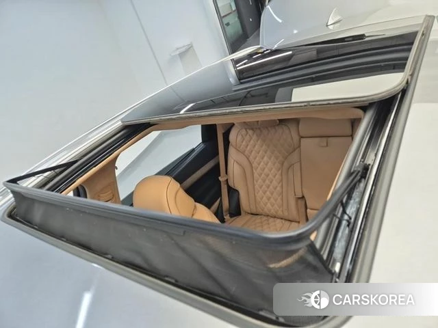 Genesis GV80 2022 Серебристо-серый из Кореи, фото 4