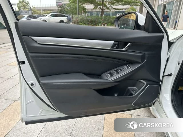 Honda Accord 2021 Белый из Китая, фото 4