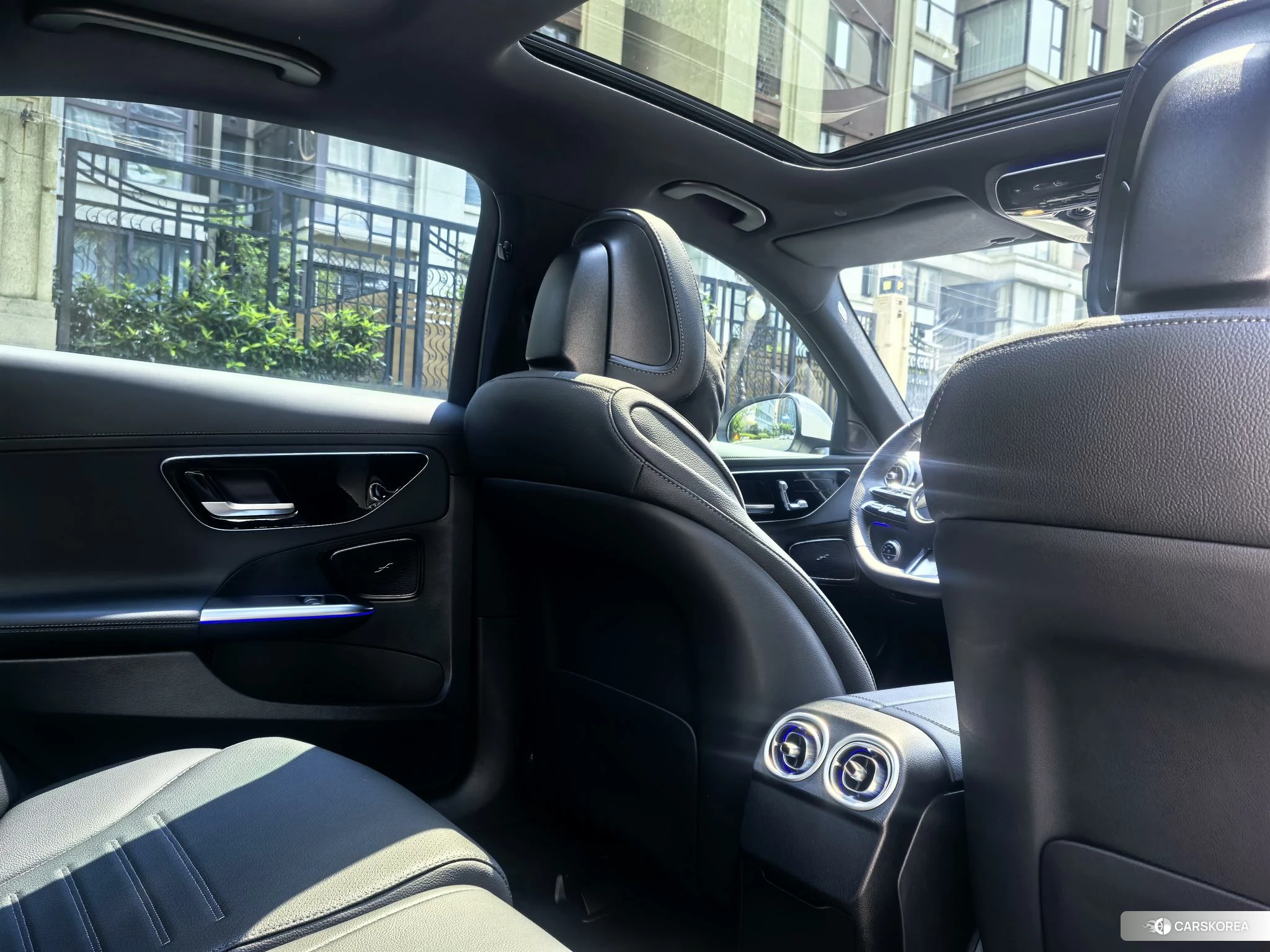 Mercedes-Benz Class C 2024 Белый из Китая, фото 4