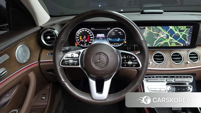 Mercedes-Benz E-Class W213 2019 Черный из Кореи, фото 4