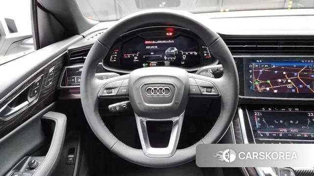 Audi Q8 (4M) 2023 Белый из Кореи, фото 4