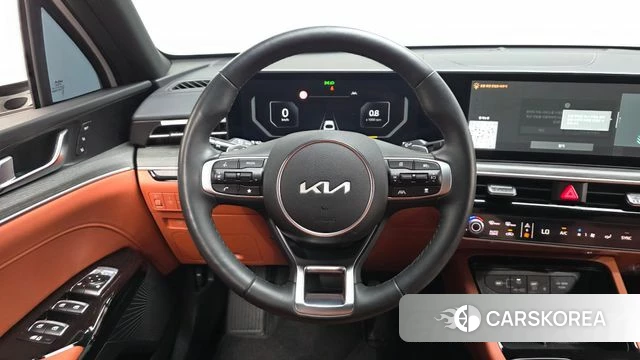Kia The New K5 3rd generation 2025 Белый из Кореи, фото 4