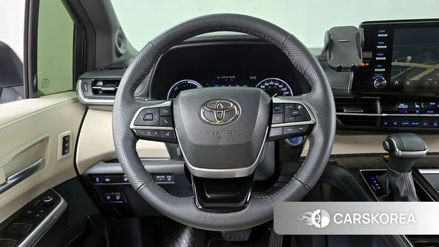 Toyota Sienna 4th Generation 2023 Белый из Кореи, фото 4