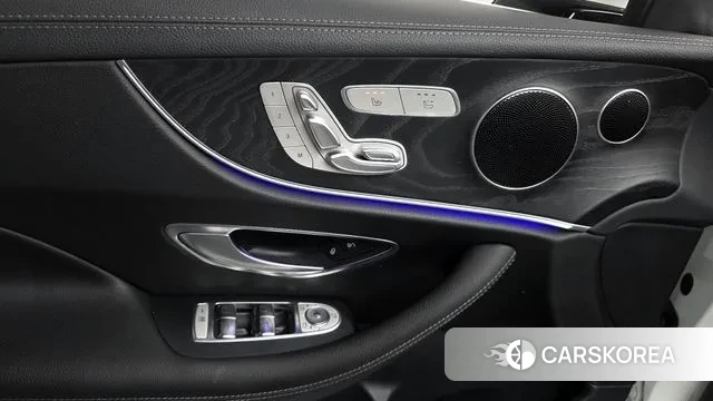 Mercedes-Benz E-Class W213 2019 Белый из Кореи, фото 4