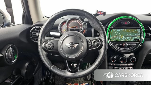 Mini Cooper 2018 Синий из Кореи, фото 4