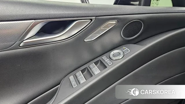 Genesis G80 (RG3) 2020 Черный из Кореи, фото 4