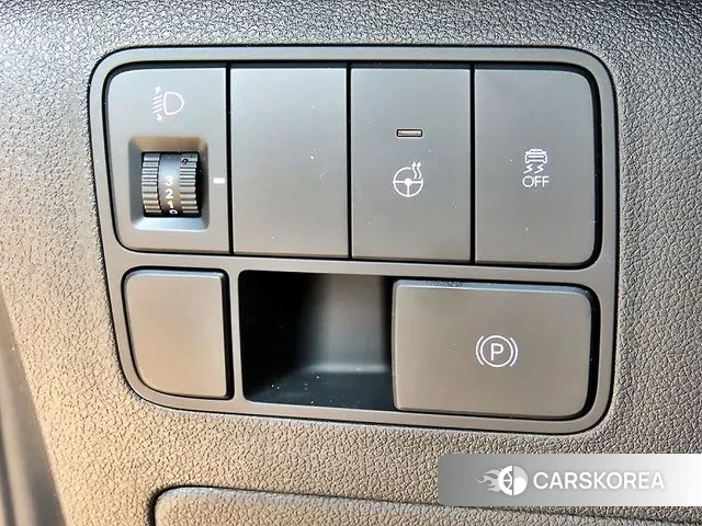 Hyundai Staria 2025 Серебристо-серый из Кореи, фото 4