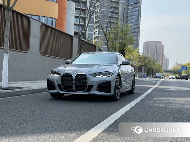 BMW 4 series 2022 Серебристо-серый из Китая, фото 4