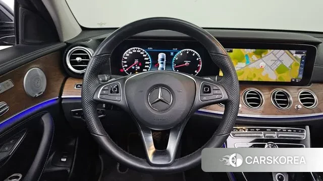 Mercedes-Benz E-Class W213 2018 Синий из Кореи, фото 4