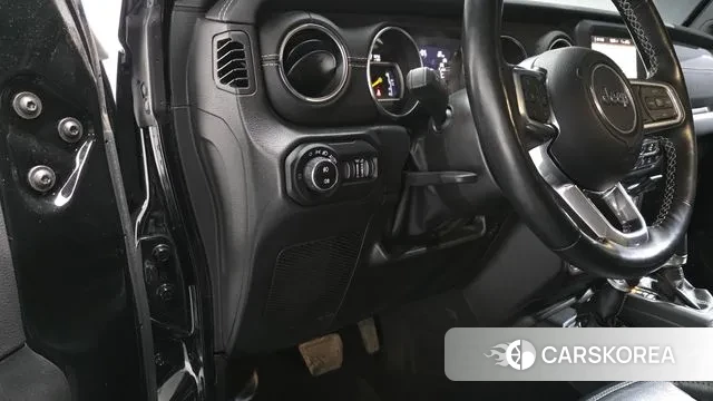 Jeep Wrangler (JL) 2022 Черный из Кореи, фото 4