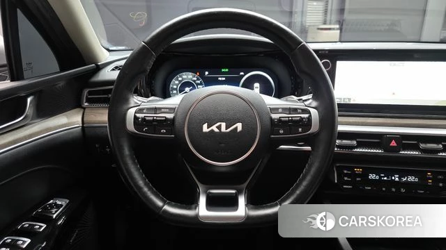 Kia K5 3rd generation 2022 Серебряный из Кореи, фото 4