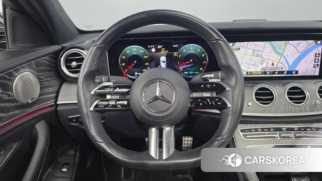 Mercedes-Benz E-Class W213 2021 Черный из Кореи, фото 4