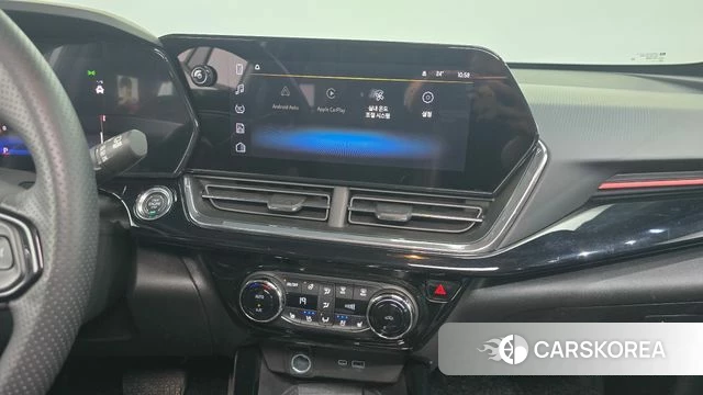 Chevrolet (GM Daewoo) Trax Crossover 2024 Белый из Кореи, фото 4
