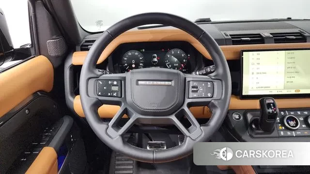 Land Rover Defender (L663) 2024 Серый из Кореи, фото 4