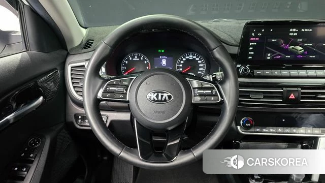 Kia Seltos 2020 Белый из Кореи, фото 4