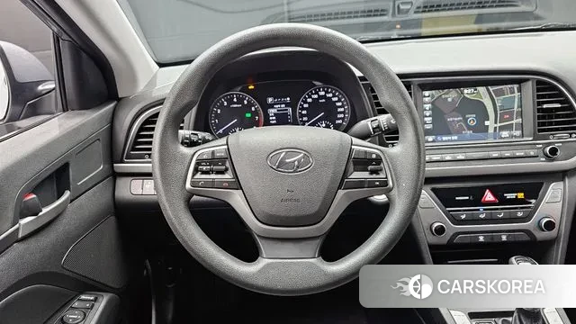 Hyundai Avante AD 2018 Серебристо-серый из Кореи, фото 4