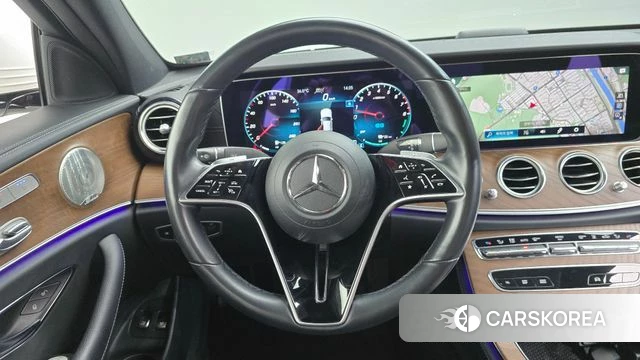 Mercedes-Benz E-Class W213 2021 Белый из Кореи, фото 4