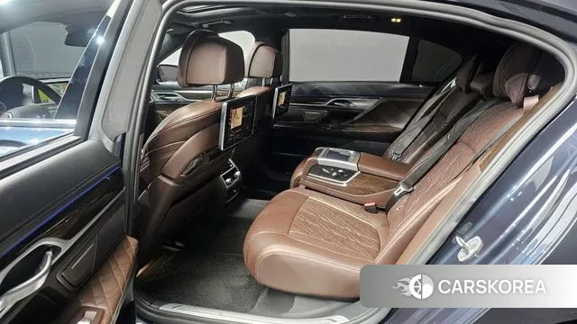 BMW 7 Series (G11) 2020 Серый из Кореи, фото 4