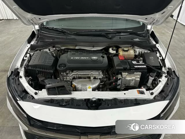 Chevrolet Cruze 2022 Белый из Китая, фото 4