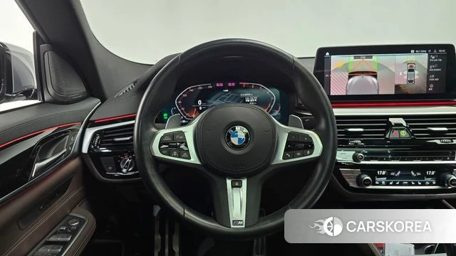 BMW 6 Series GT (G32) 2023 Серебристо-серый из Кореи, фото 4