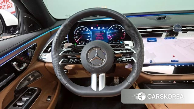 Mercedes-Benz E-Class W214 2025 Белый из Кореи, фото 4