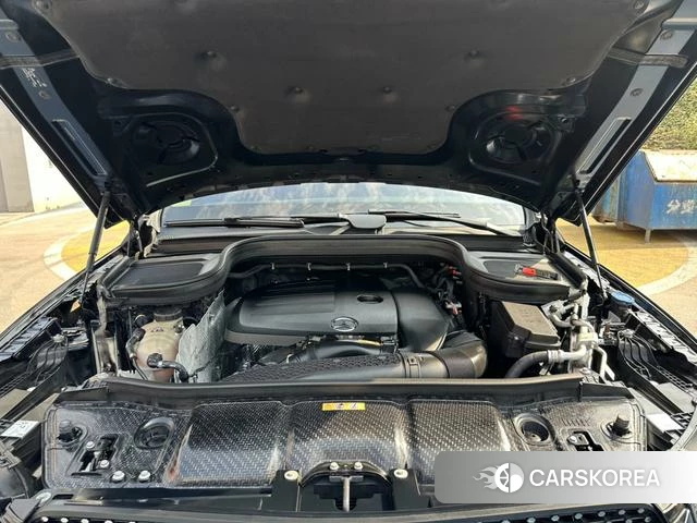 Mercedes-Benz GLE (import) 2021 Черный из Китая, фото 4